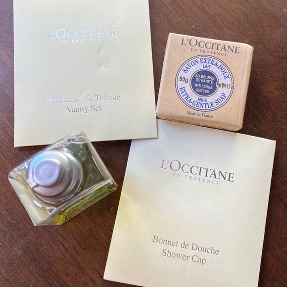 L'Occitane L Occitane Savon Extra-Doux Lait Milk Soap 1.7 oz/50g Toiletries Cap - Picture 1 of 10